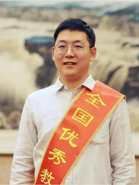 楊迎春(長治市第二中學校教師) 楊迎春(長治市第二中學校教師)