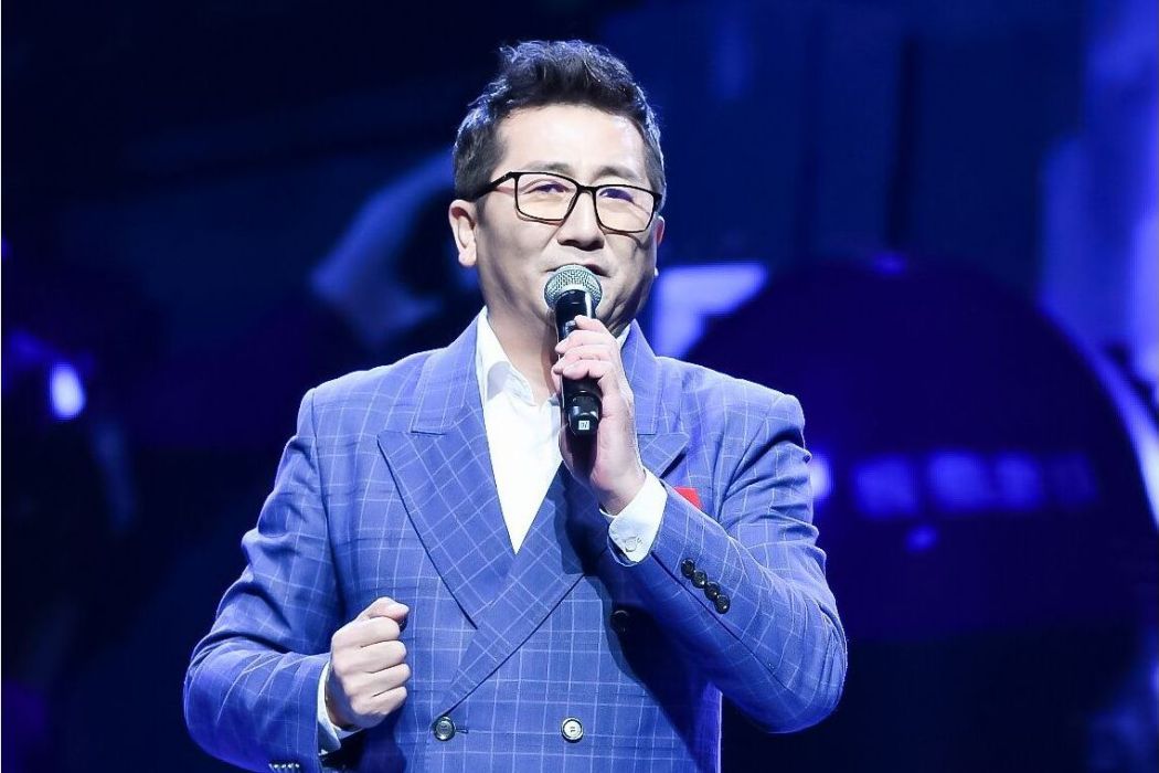 張衛東(中國鐵路文工團獨唱歌手) 張衛東(中國鐵路文工團獨唱歌手)