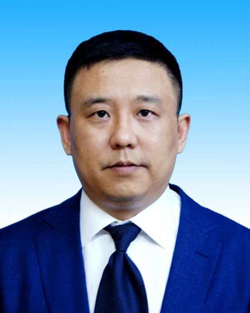 王友朋(吉林市中級人民法院黨組成員、副院長、三級高級法官) 王友朋(吉林市中級人民法院黨組成員、副院長、三級高級法官)