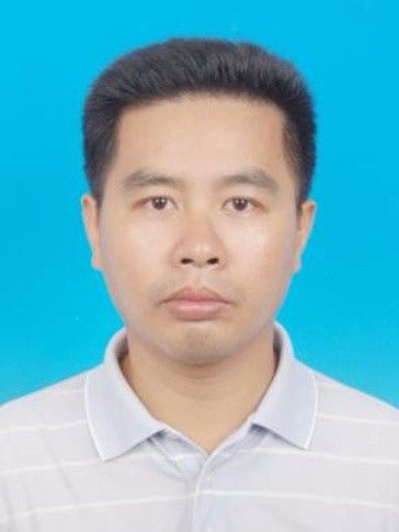 鄭濤(海口市瓊山區環境衛生管理局黨組書記、局長) 鄭濤(海口市瓊山區環境衛生管理局黨組書記、局長)