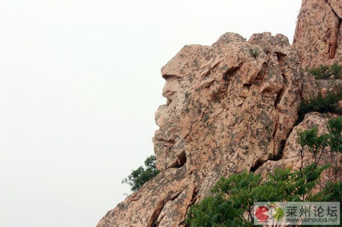 韓信天然石像