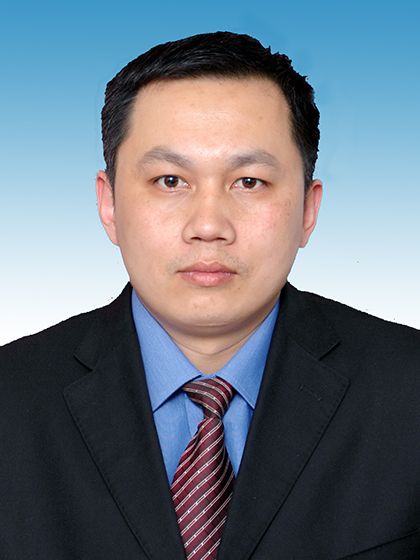 張博(山東省濰坊市濰城區統計局黨組成員、副局長、三級主任科員) 張博(山東省濰坊市濰城區統計局黨組成員、副局長、三級主任科員)