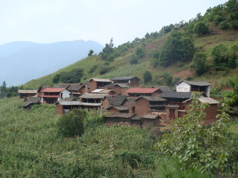 石夾村(雲南蘭坪縣營盤鎮下轄村) 石夾村(雲南蘭坪縣營盤鎮下轄村)