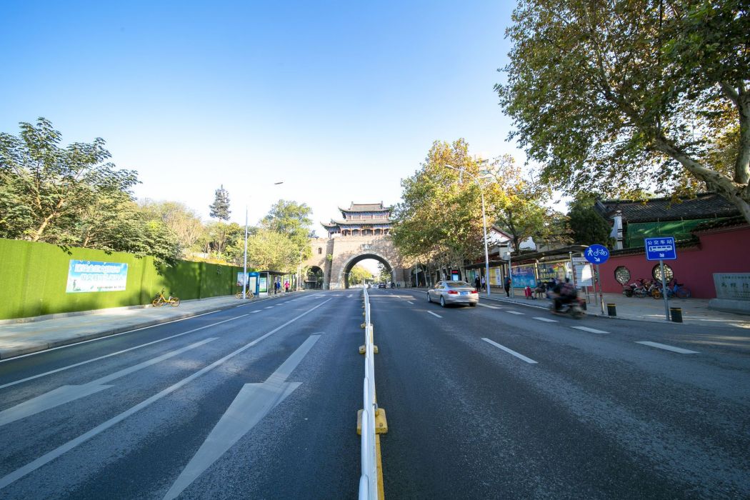 晴川大道 晴川大道
