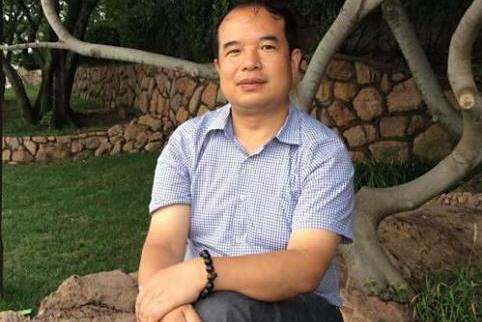 顧金亮(金陵科技學院學報編輯部主任) 顧金亮(金陵科技學院學報編輯部主任)