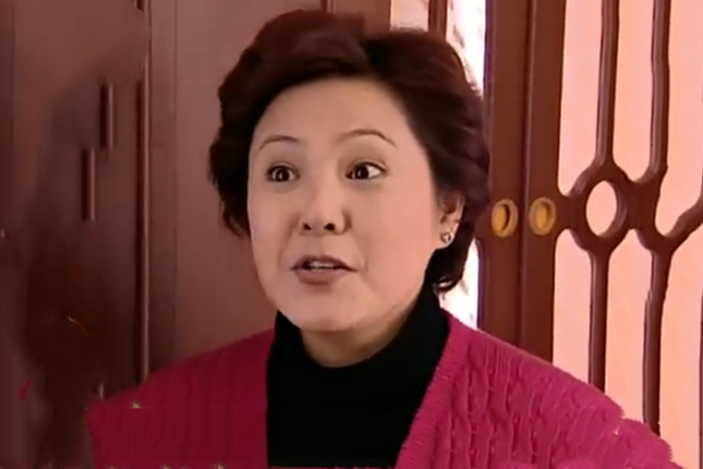 郝倩倩(家庭劇《平安是福》中的角色) 郝倩倩(家庭劇《平安是福》中的角色)
