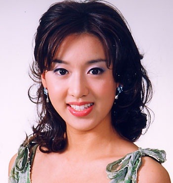 2003年韓國小姐崔允英
