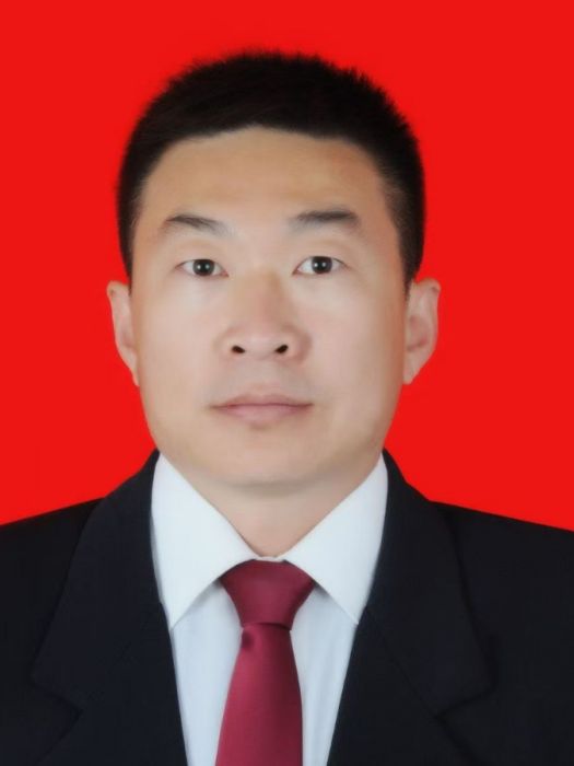 張虎(新疆維吾爾自治區昌吉回族自治州吉木薩爾縣水資源管理中心黨支部書記) 張虎(新疆維吾爾自治區昌吉回族自治州吉木薩爾縣水資源管理中心黨支部書記)