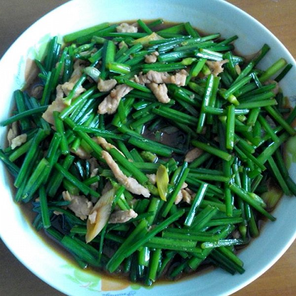 韭菜苔炒肉絲
