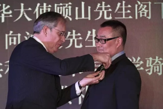 中國製片人沈健被授予騎士勳章