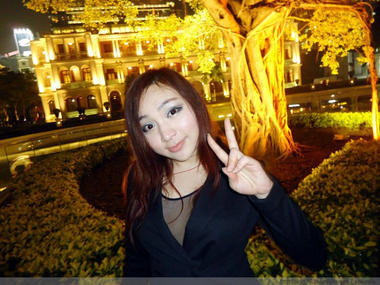 莉娜(泰國女富豪) 莉娜(泰國女富豪)