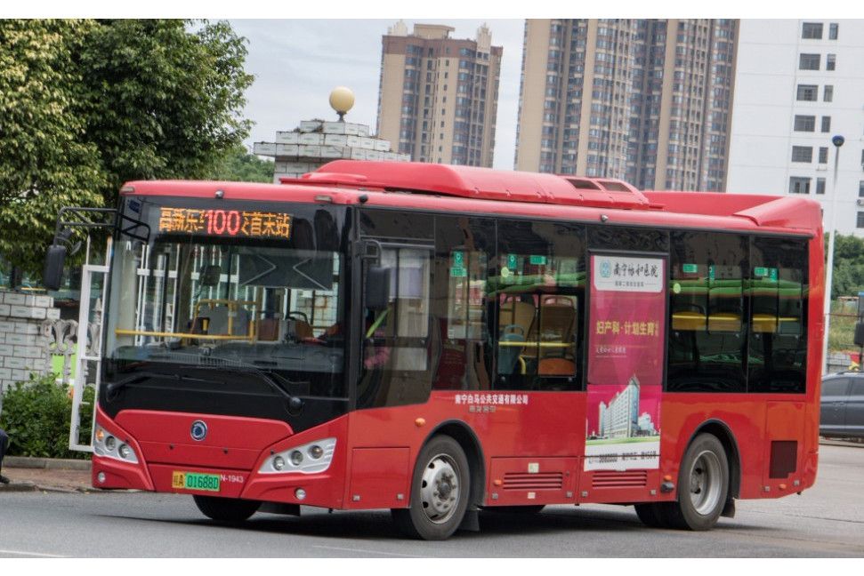 南寧公交100路 南寧公交100路
