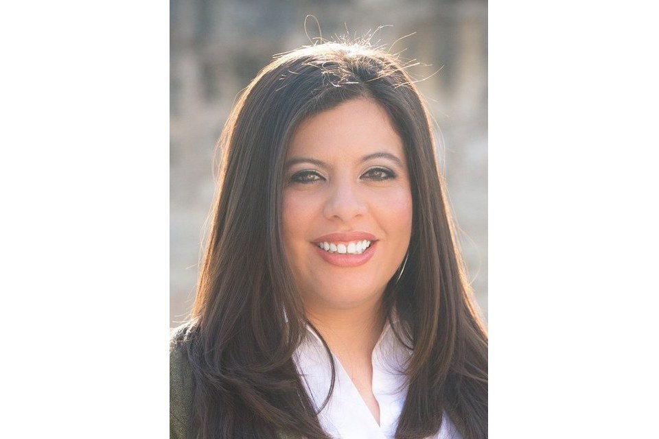 Mary González Mary González