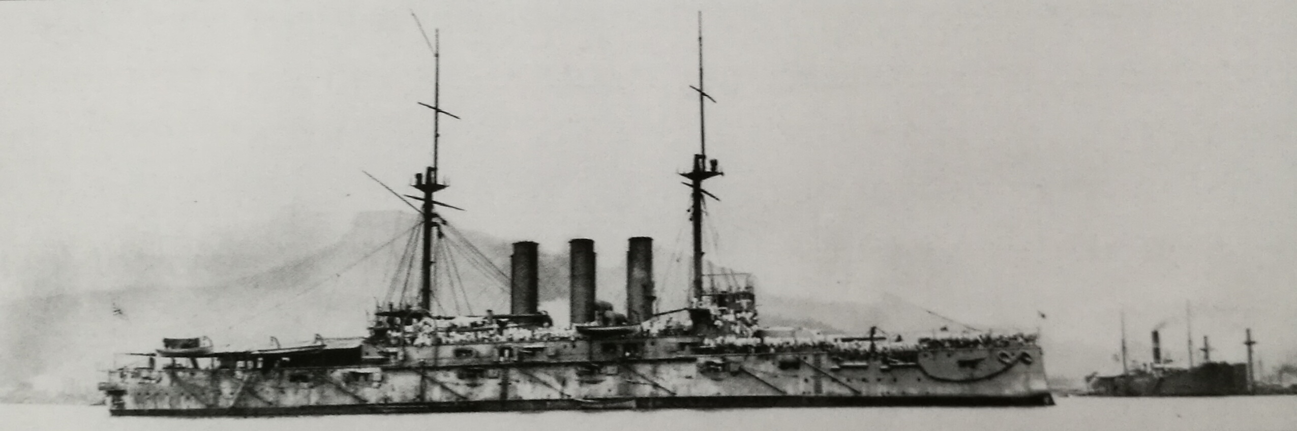 1906年7月拍攝的敷島