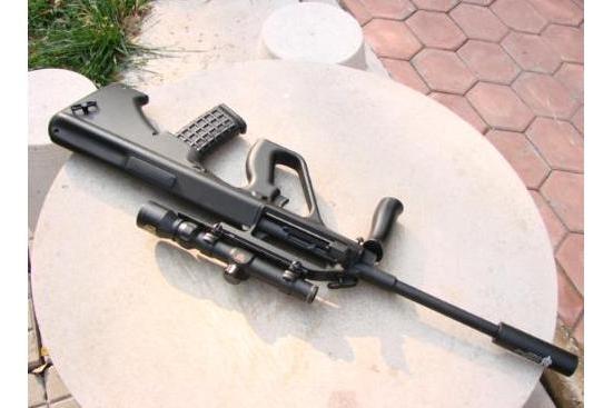 曼利徹爾AUG-HBAR輕機槍(AUG-HBAR輕機槍)