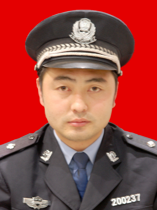 嚴海宏 嚴海宏