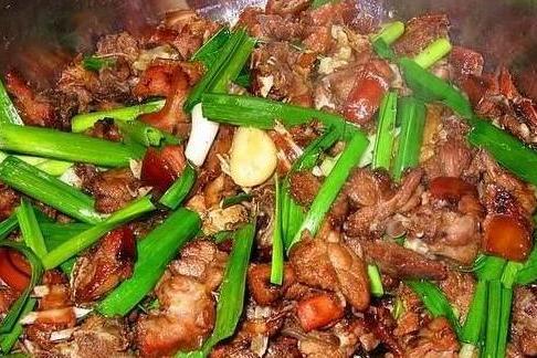 酸香狗肉 酸香狗肉