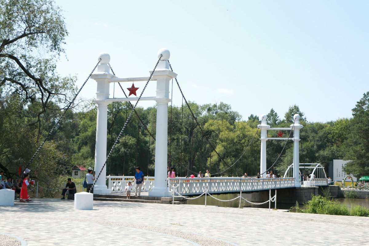 吊橋公園