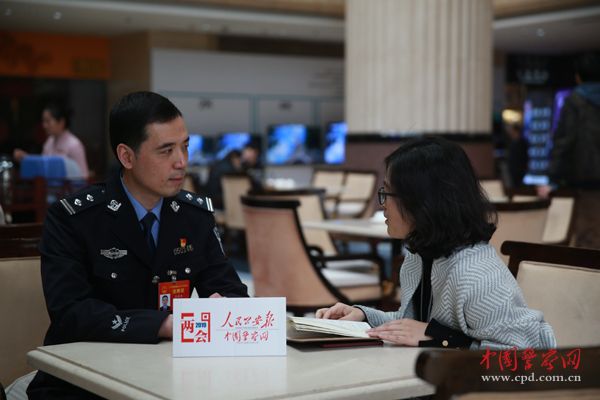 王新傑(濰坊市公安局刑警支隊六大隊副大隊長) 王新傑(濰坊市公安局刑警支隊六大隊副大隊長)