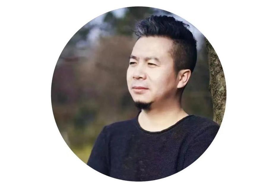 張全武(青年作曲家,音樂製作人,中國音樂家協會會員) 張全武(青年作曲家,音樂製作人,中國音樂家協會會員)