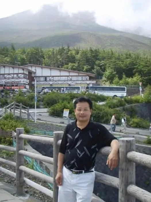 林炳偉(衢州一中黨總支委員、菁才中學校長)