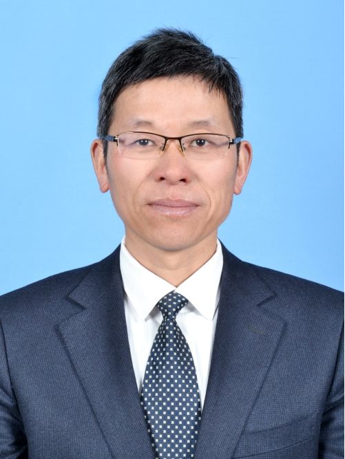 仇建輝(浙江省寧波市鄞州區教育局黨委委員、副局長) 仇建輝(浙江省寧波市鄞州區教育局黨委委員、副局長)