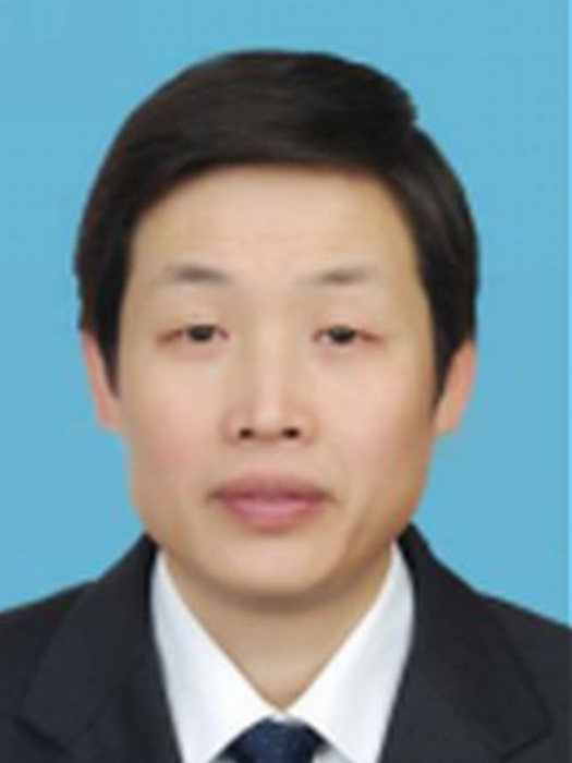 王明科(陝西省寶雞市岐山縣財政局黨組成員、副局長) 王明科(陝西省寶雞市岐山縣財政局黨組成員、副局長)