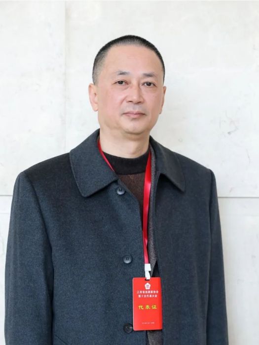 盧川(江西省戲劇家協會副主席) 盧川(江西省戲劇家協會副主席)