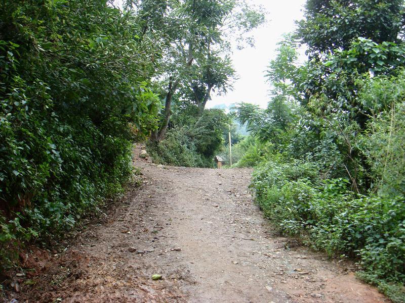 石圍子村 石圍子村