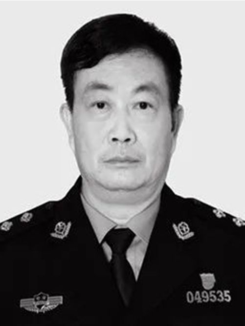 吳正富 吳正富
