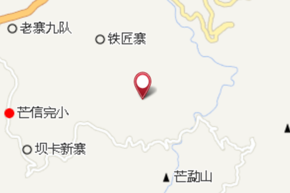 巴弄山寨 巴弄山寨