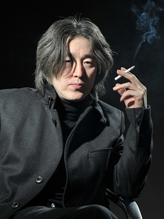 岳建仁 岳建仁