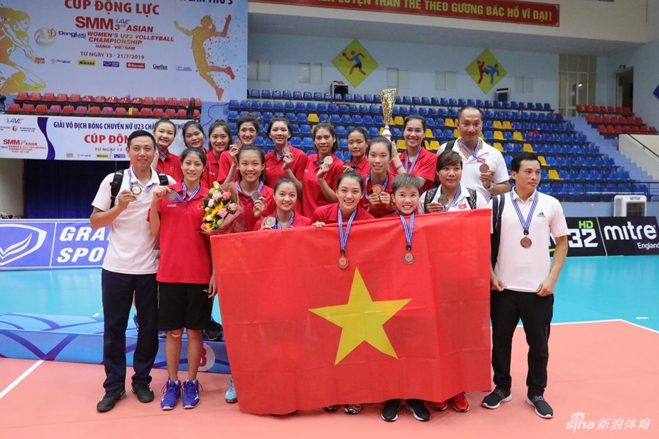 越南女排獲得季軍