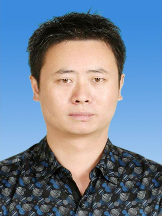 董念東 董念東