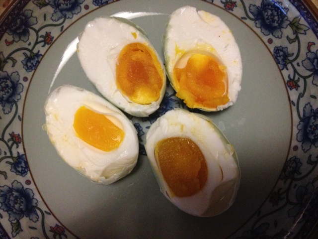 家庭簡易版醃製鹹鴨蛋