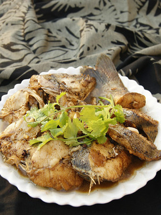 燜海鱸魚 燜海鱸魚