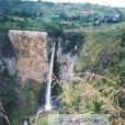 西比索比瀑布