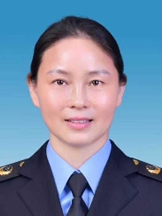 彭進(湖南省長沙市市場監督管理局黨組成員、副局長、三級調研員) 彭進(湖南省長沙市市場監督管理局黨組成員、副局長、三級調研員)