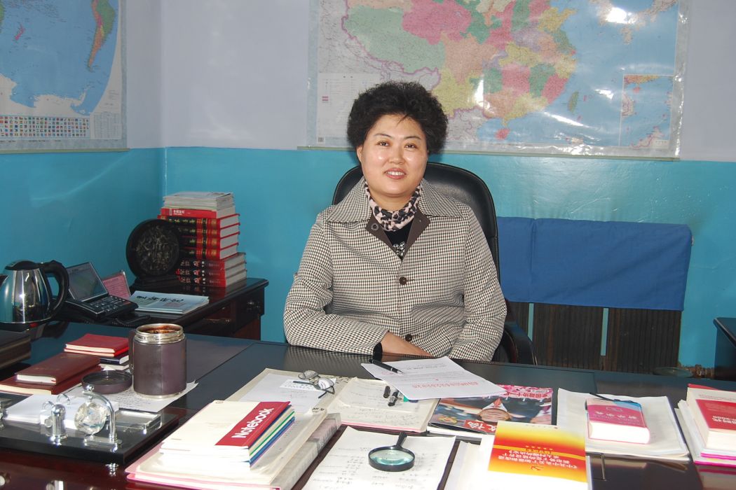 王春梅(黑龍江省雙鴨山市集賢縣政協十屆委員會副主席) 王春梅(黑龍江省雙鴨山市集賢縣政協十屆委員會副主席)