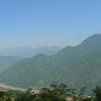 龍潭村(雲南省臨滄市雲縣大朝山西鎮下轄村) 龍潭村(雲南省臨滄市雲縣大朝山西鎮下轄村)