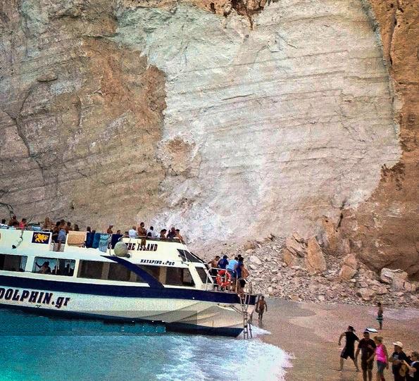 9·13希臘遊船傾覆事故