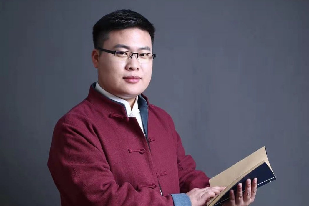 劉冠辰(北京中醫藥大學客座老師) 劉冠辰(北京中醫藥大學客座老師)