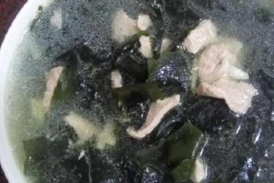 刺松藻蛋湯