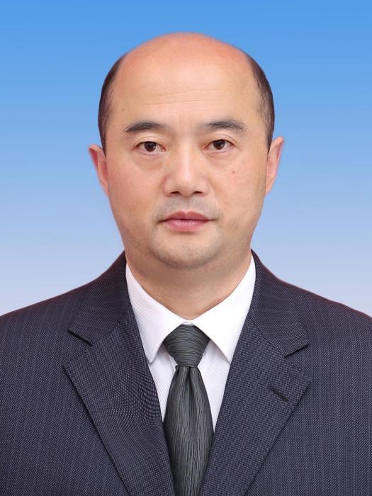 鄭強(眉山市自然資源局黨委委員、紀檢組長) 鄭強(眉山市自然資源局黨委委員、紀檢組長)