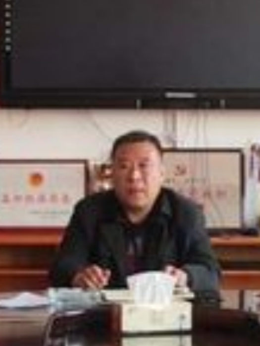 李曉軍(天津市薊州區燕山中學校長) 李曉軍(天津市薊州區燕山中學校長)