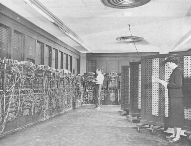 ENIAC 是計算機發展史上的一個里程碑