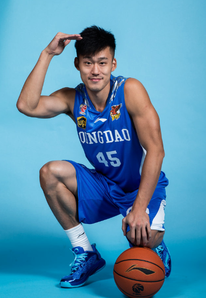 唐海(中國男子籃球運動員)