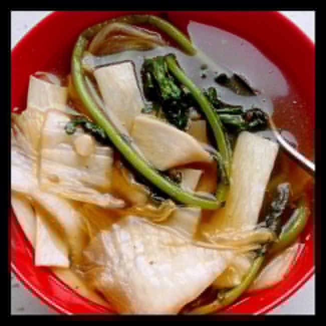 杏鮑菇泡菜湯