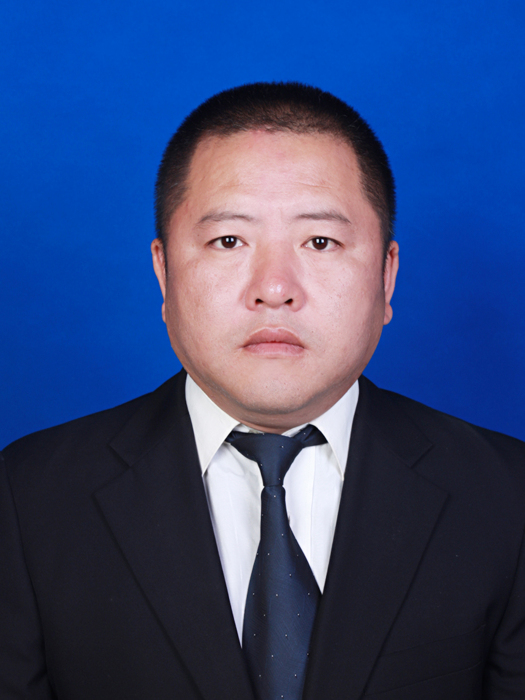 郭剛(黑龍江省湯原縣永發鄉黨委書記、一級主任科員) 郭剛(黑龍江省湯原縣永發鄉黨委書記、一級主任科員)