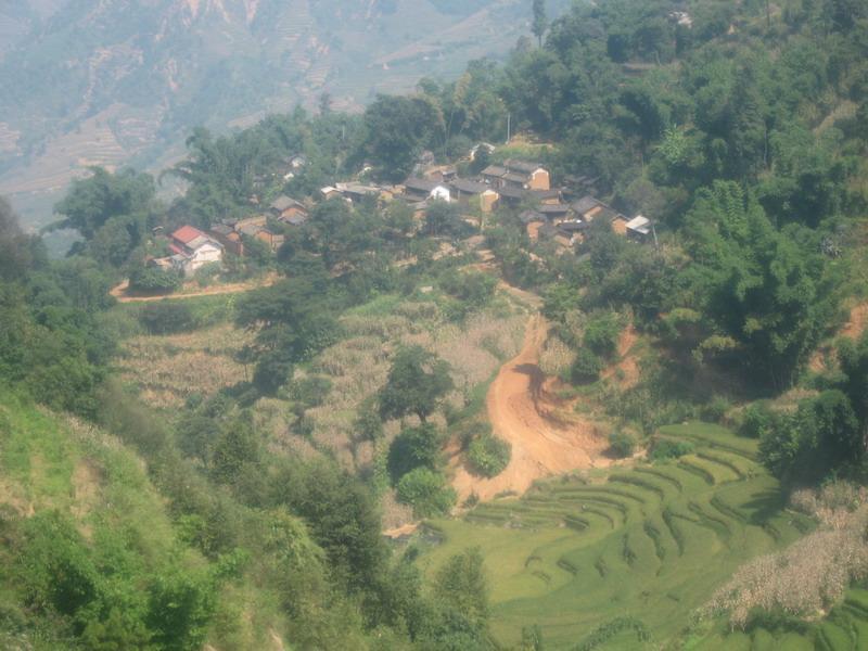 石伏村 石伏村